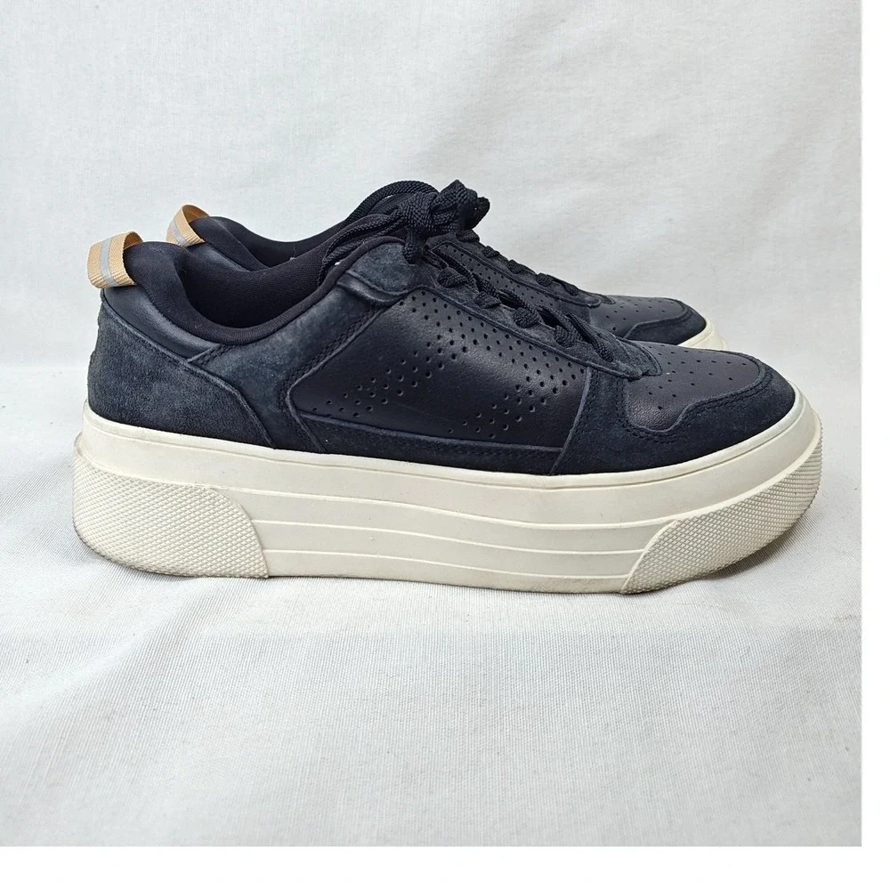 Le Tigre Midtown Low Sneakers Women's  8M Black Leather‎ Platform Shoes